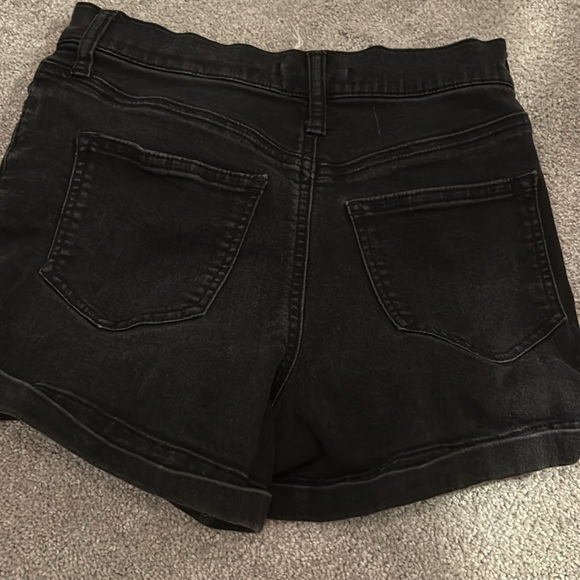 Women’s high waisted black jeans shorts - Picture 3 of 3